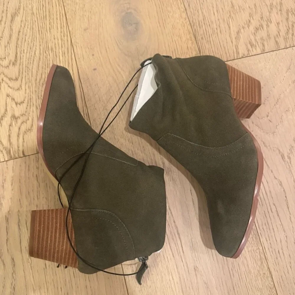 Violet & Red Womens Shoes Cupid Boots Sz 8 Olive Green Suede Leather Heeled New
